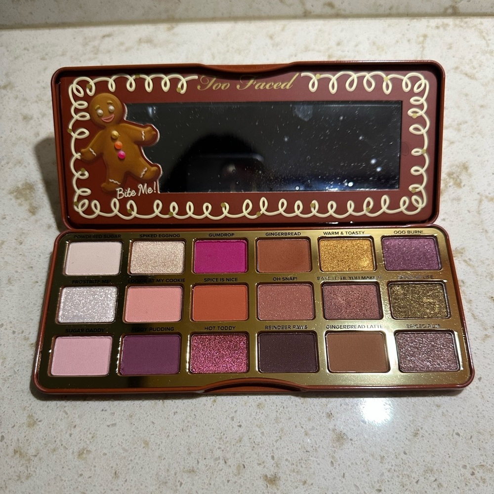 Too Faced Gingerbread Spice Eyeshadow Palette